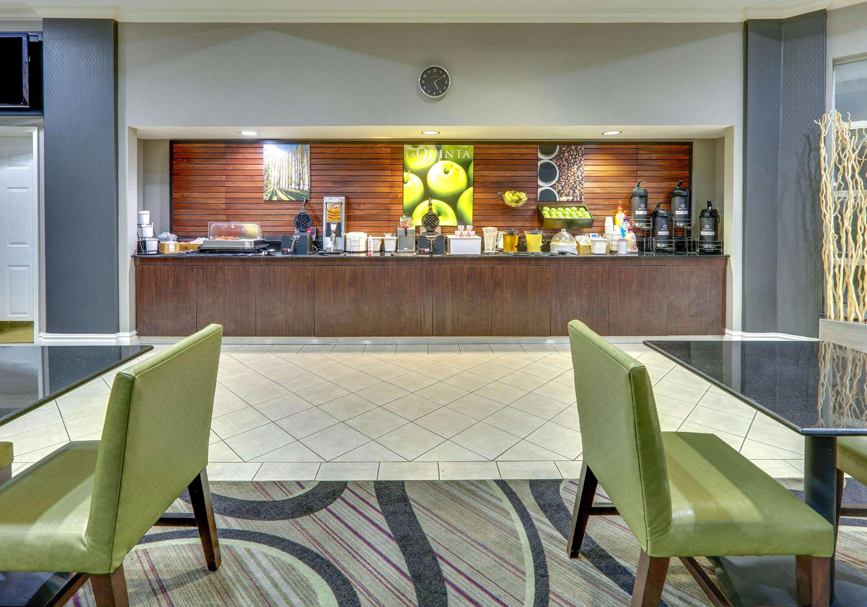 La Quinta By Wyndham Dallas North Central Εξωτερικό φωτογραφία